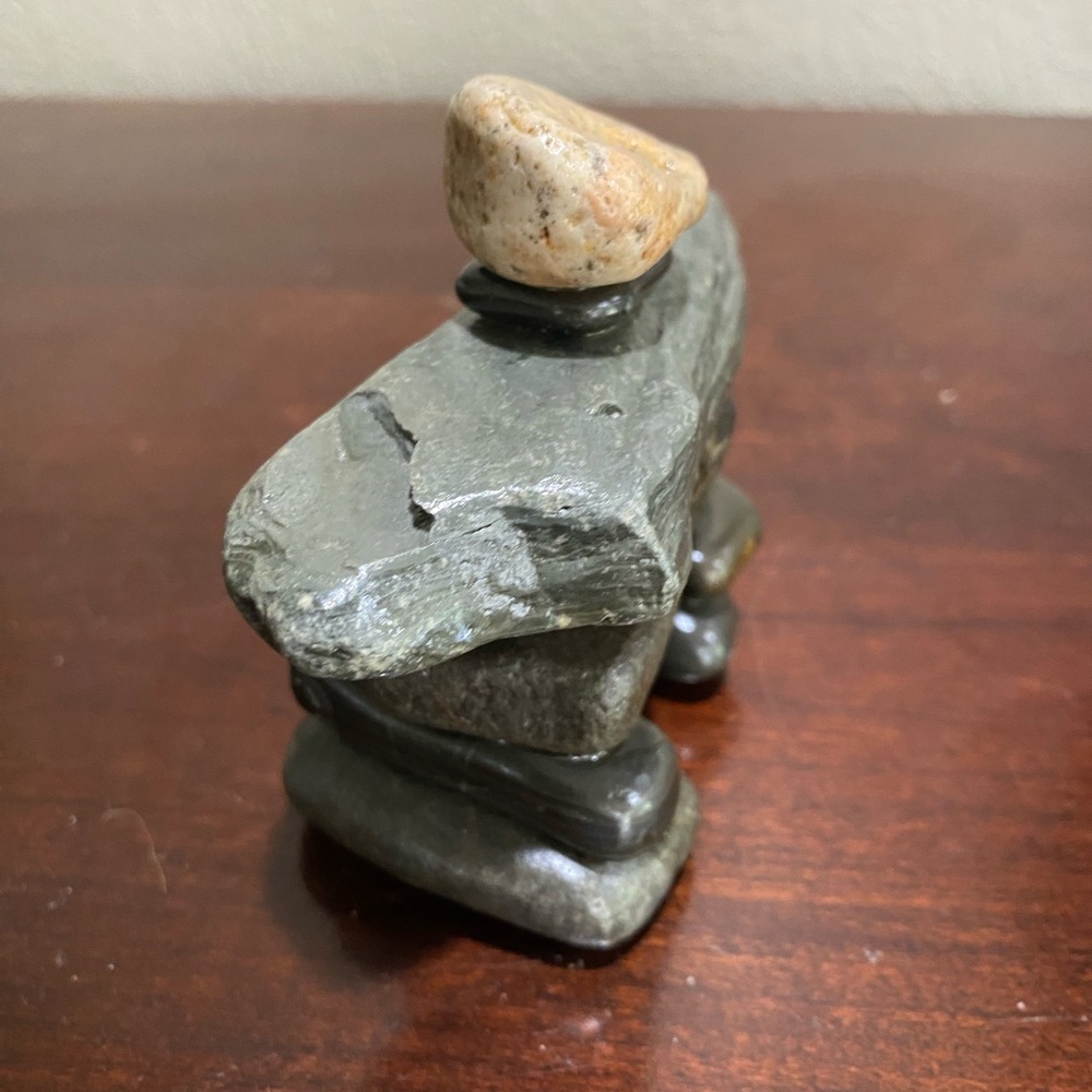 Inukshuk, Natural Stone Sculpture (symbolizes the survival of the Inuit people) - Picture 5 of 11